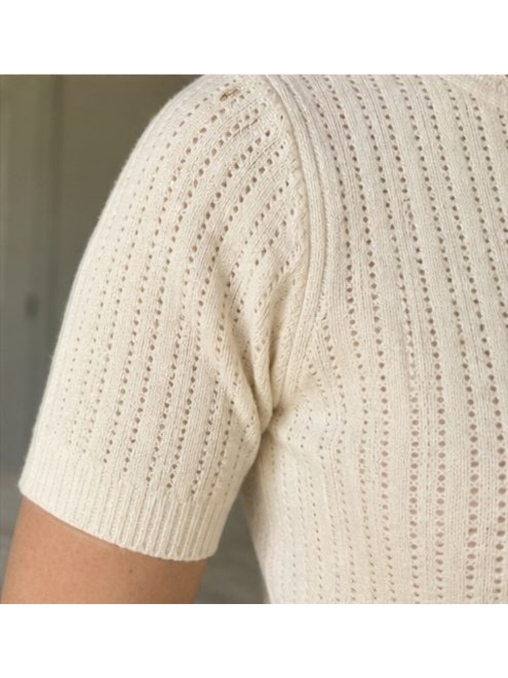 Emerald Ruffle Blouse - Picture 5 of 6